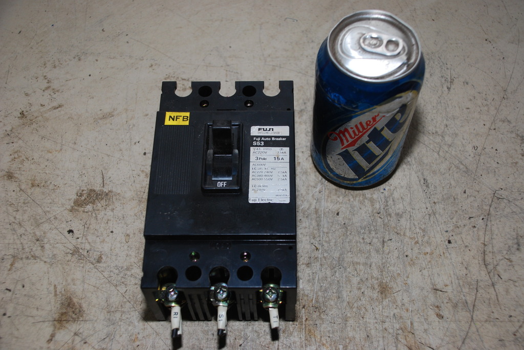 Fuji Auto-Breaker S 53 AC220C 3 Pole 15 A