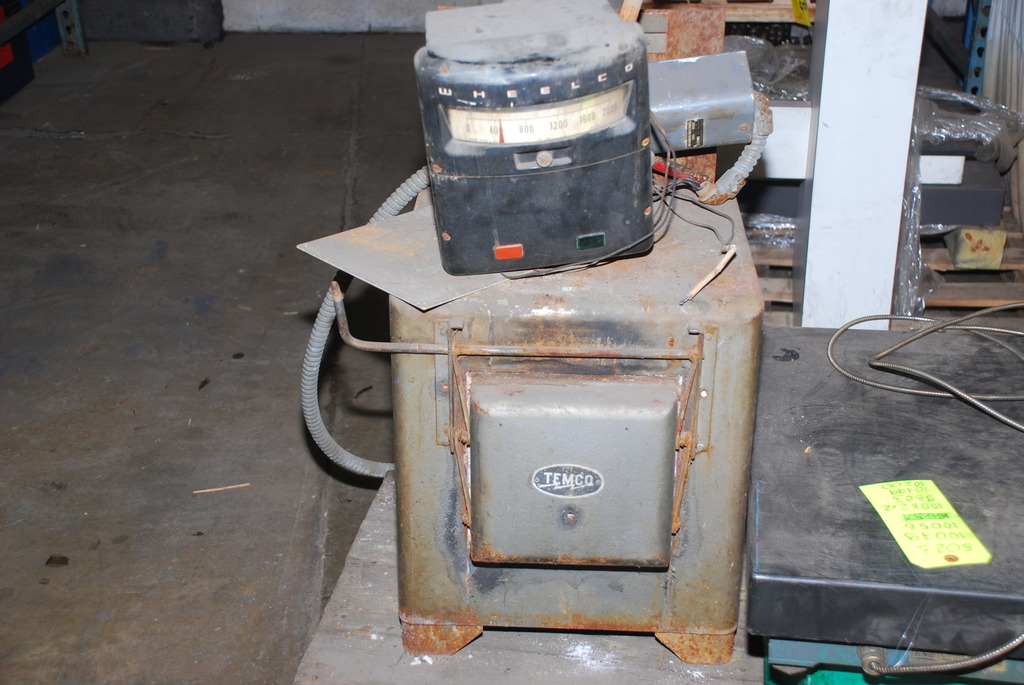 TEMCO Heat Treating Electric Furnace Model 1620, 220V w/ Wheelco Gauge