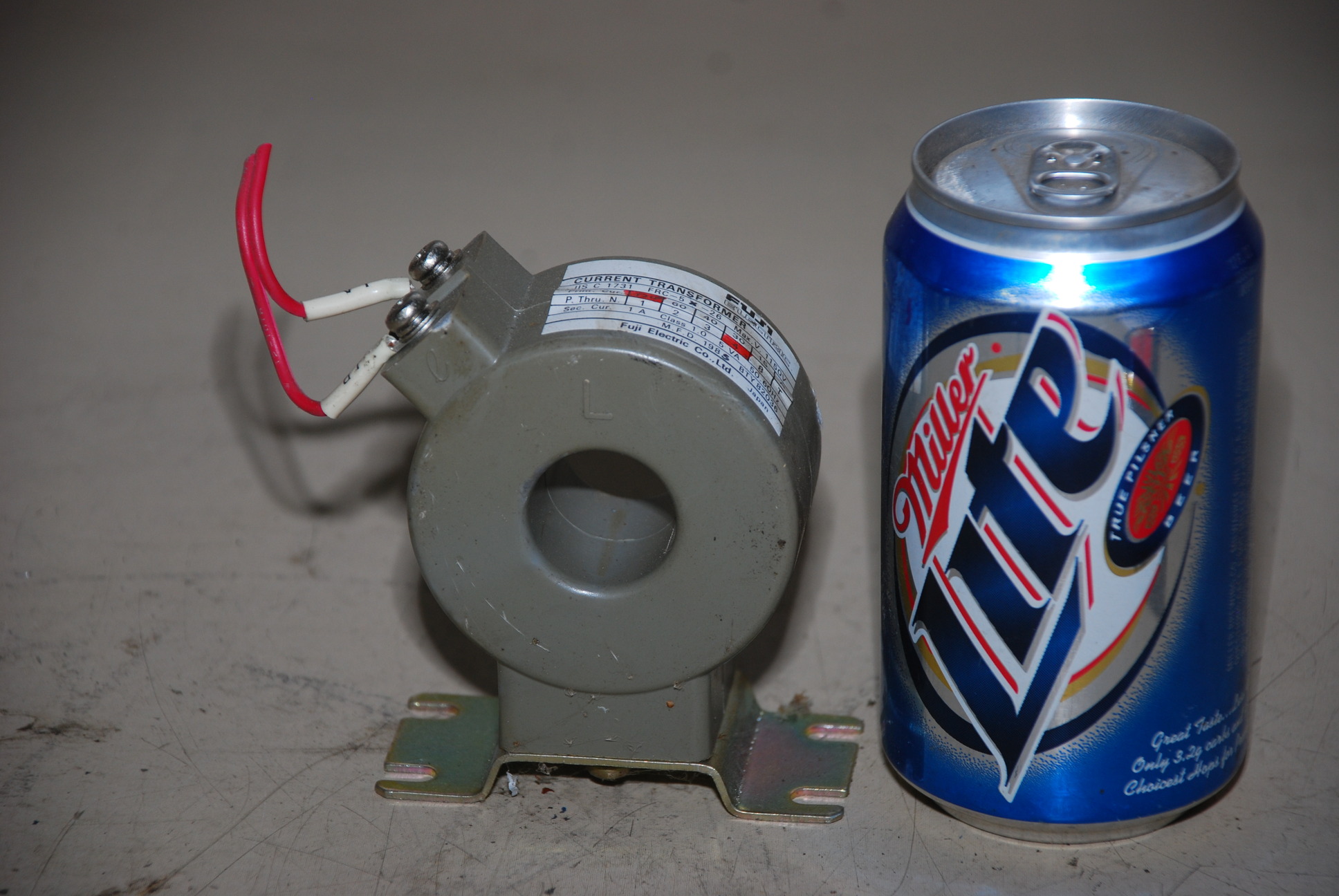 Fuji Current Transformer JIS C1731 FRC-5-26 MAX V. 1150V Miyano BNC-34