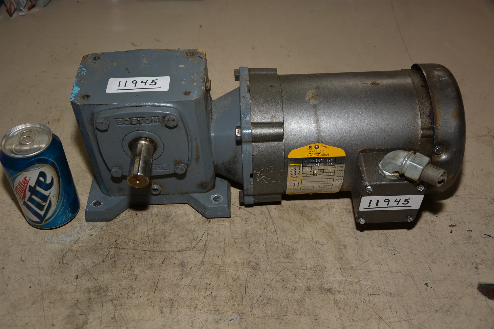 Boston Gear Series 700 Gear Motor 1/2 HP 3ph Motor, 150 Ratio