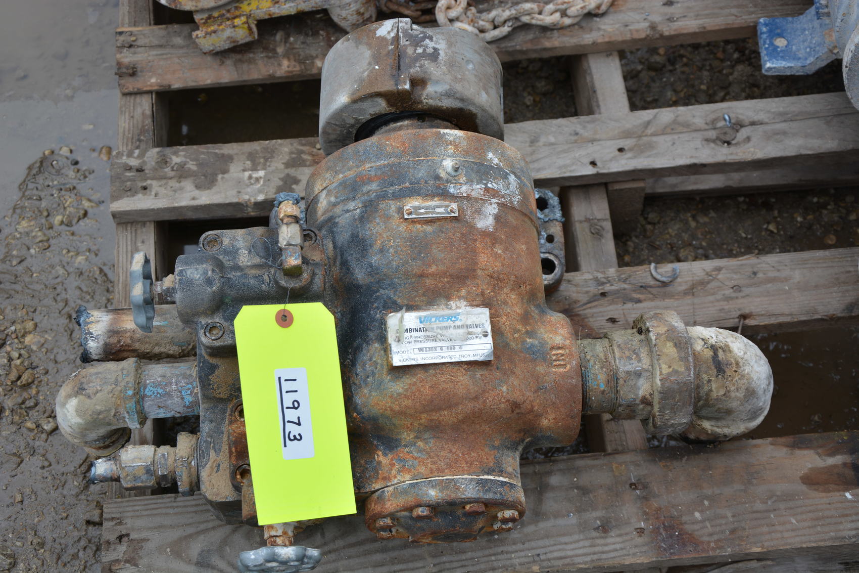 Vickers Hydraulic Combination Pump,Valves,VC138X G GDD 4 1,000 PSI