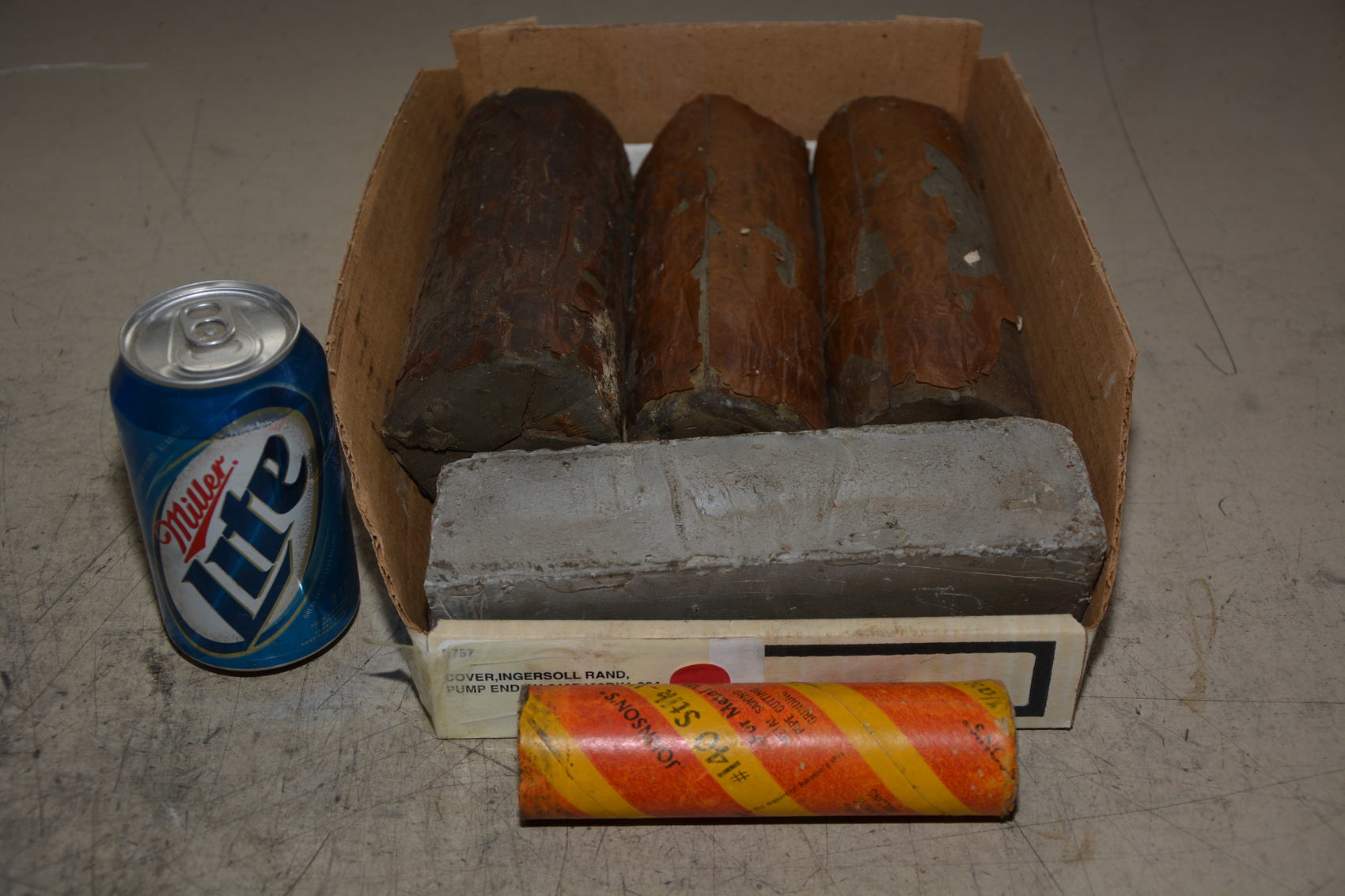 Machinist's Wax Abrasive Wax for Grinding or polishing