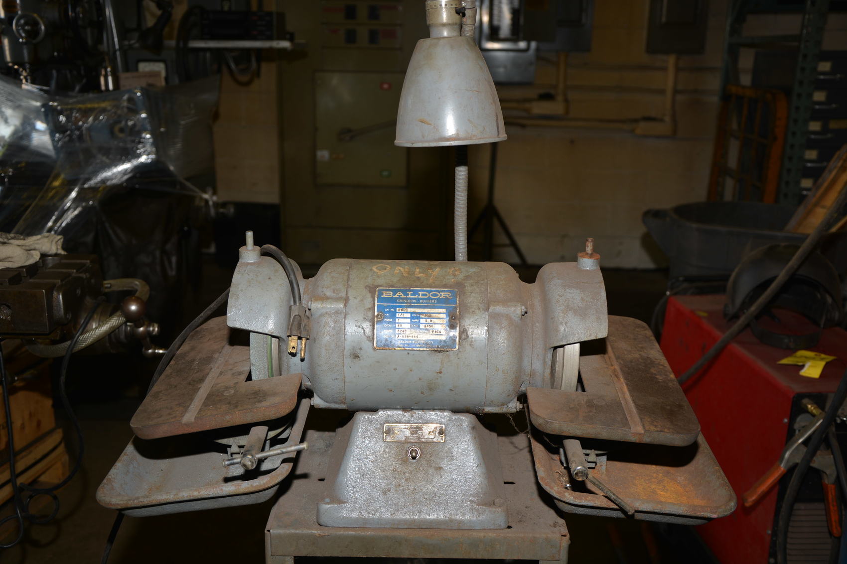 Baldor 500,115v, 1/2 HP Double-End Carbide Tool Grinder, SinGle Phase