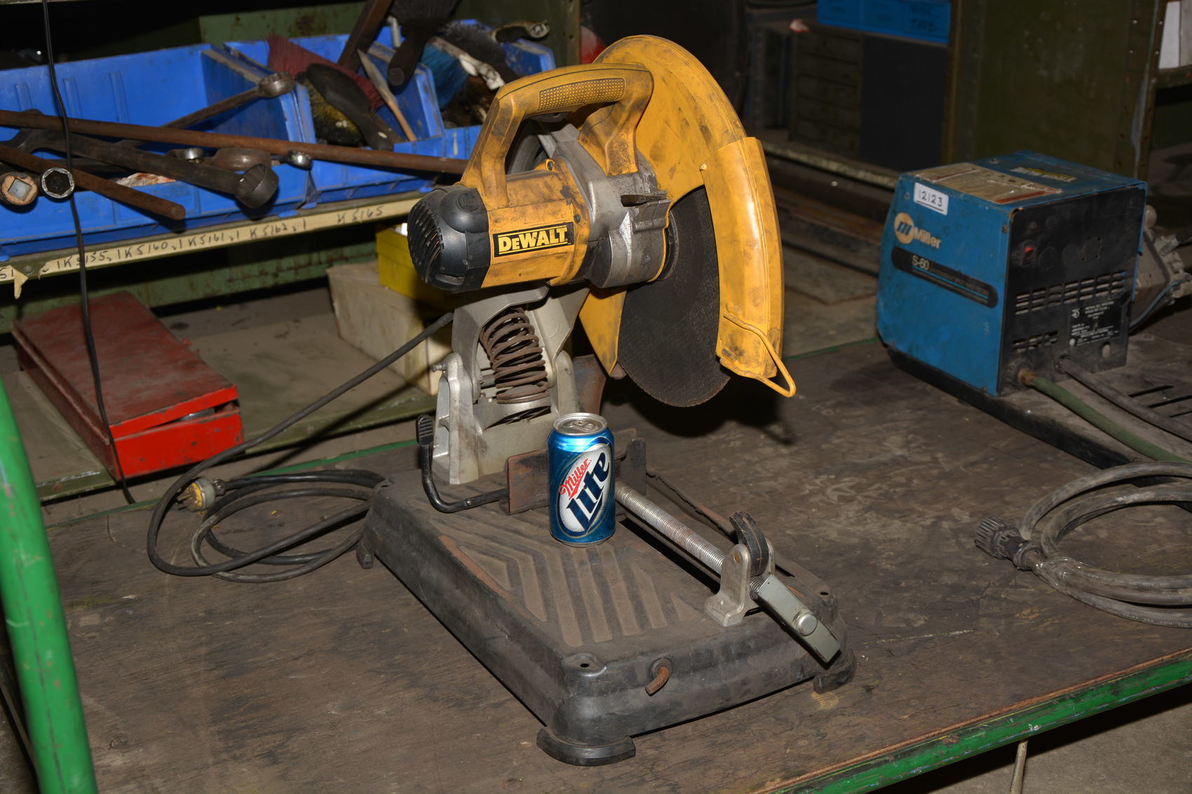 DeWalt Chop Saw, DeWalt Type 1, Model DW871, 14" Blade, Single Phase
