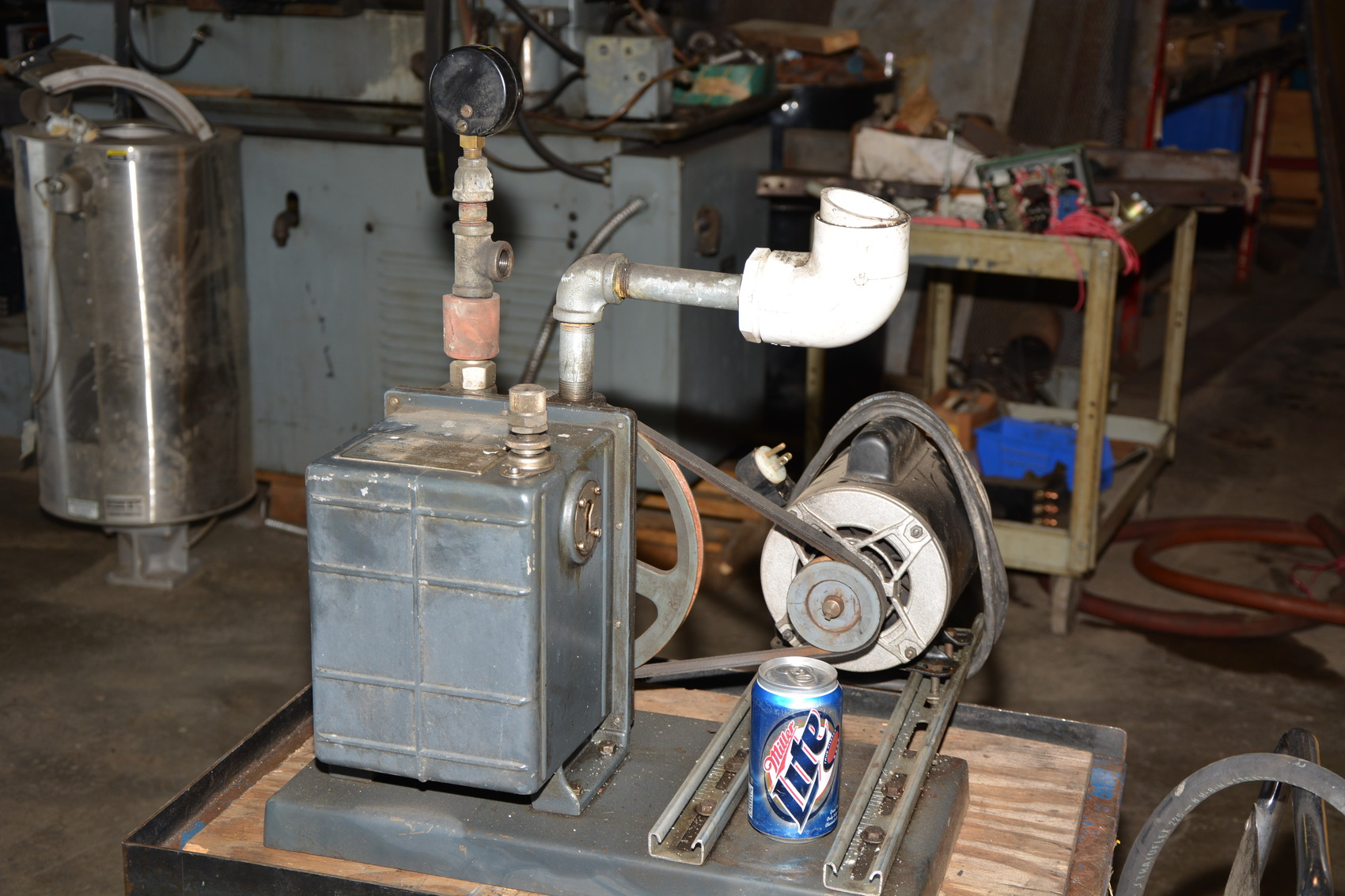 Welch Scientific Model 1402 "Duo Seal" Vacuum Pump, Single Phase Motor