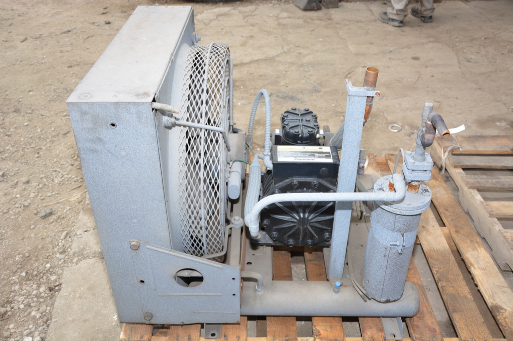 Copeland Copelametic EAVA-021E-TAD-800 Hermatic AC / Vent. Compressor