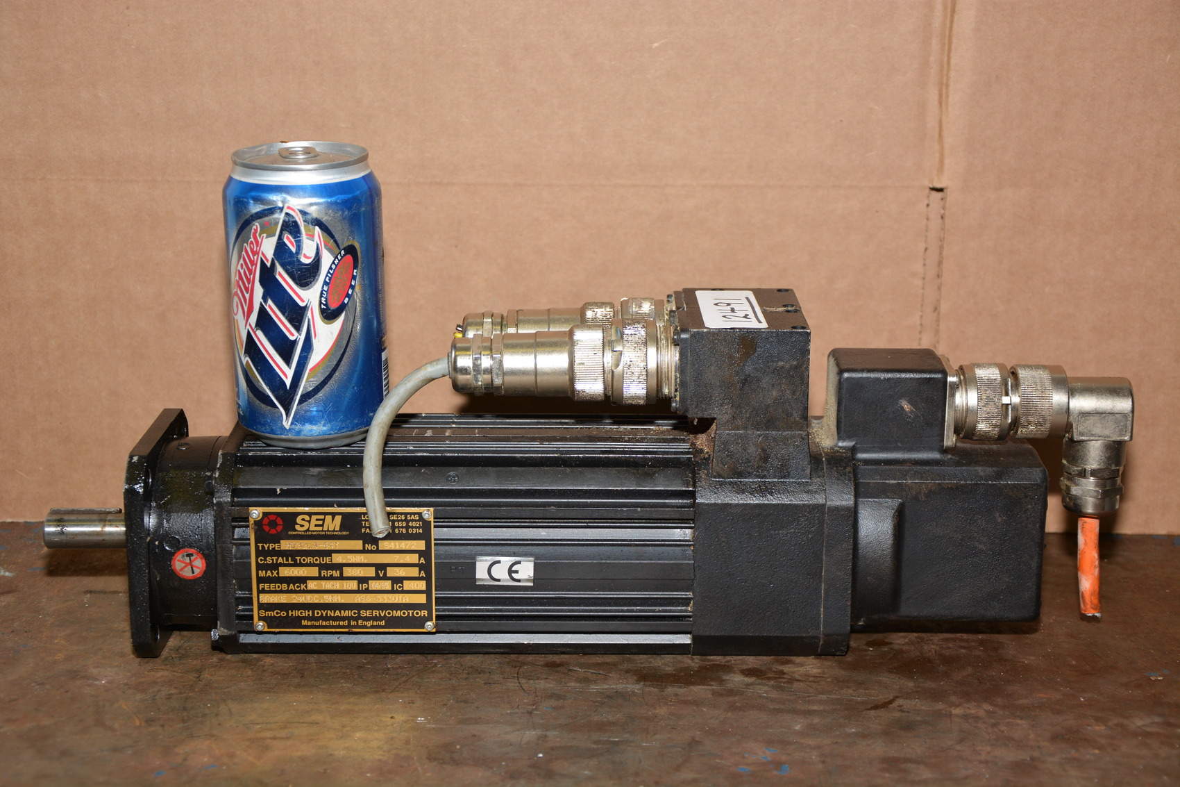 SEM Type HD92L464T AC Servo Motor with Brake, 6,000 RPM