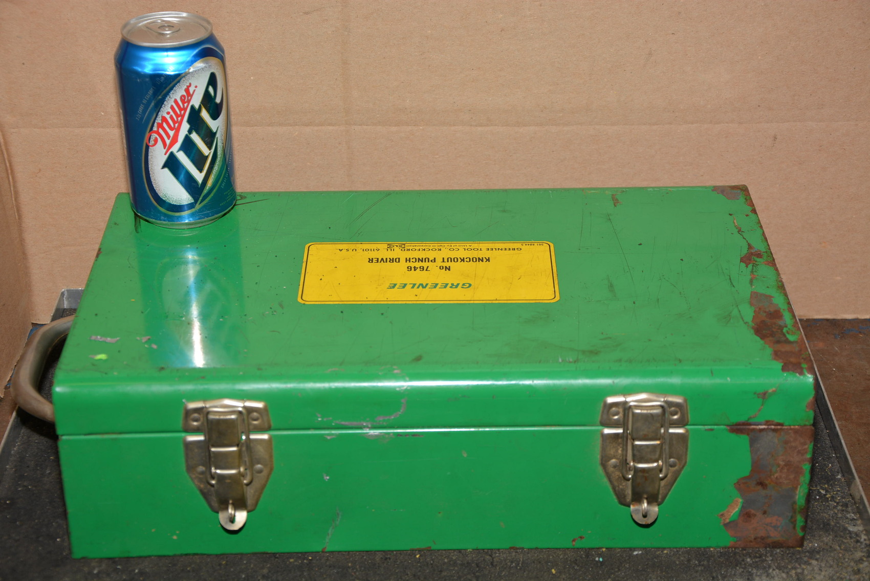 Greenlee No.7646 Knockout Punch Driver Kit with Punches and Case