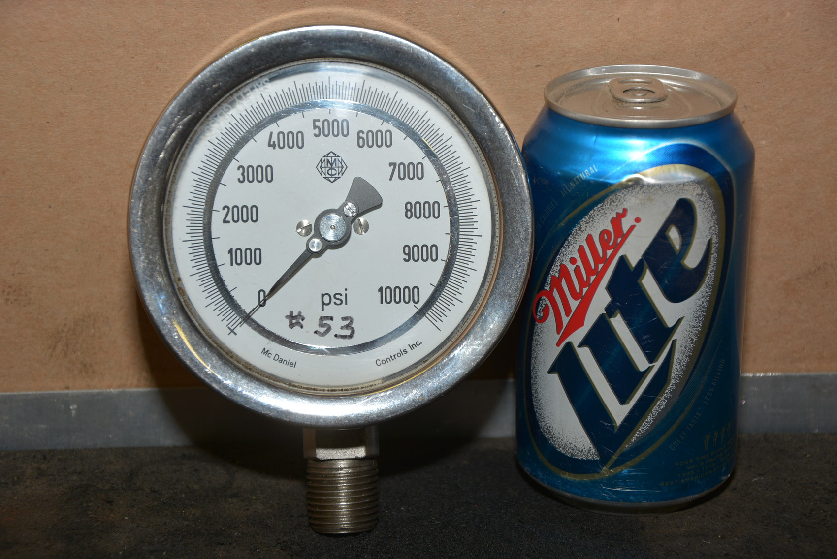 McDaniel Controls 10,000 PSI stainless Pressure Gauge