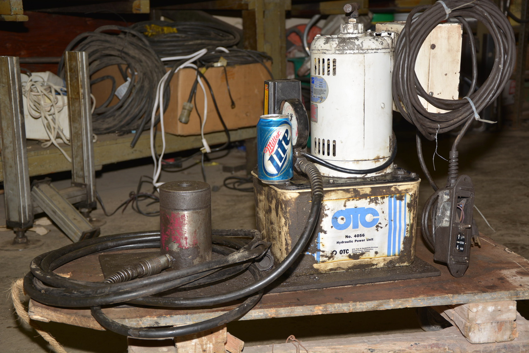 OTC Tool No.4056 Hydraulic Unit pump w/Hydraulic Ram,Single Phase AC