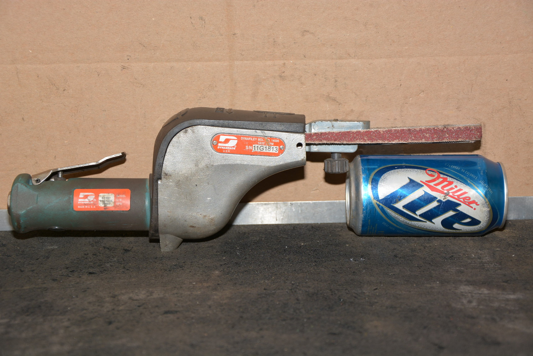 Dynabrade Model 14000 Dynafile Pneumatic Belt Grinder,USA