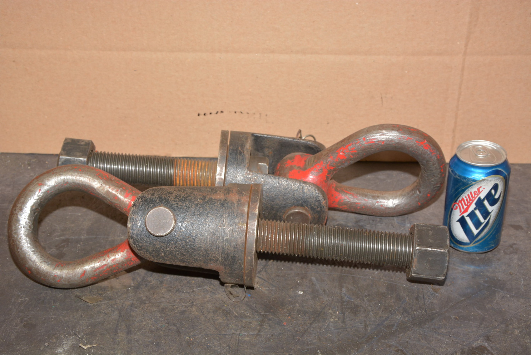 Type T052 Hoist Ring Swivel Lifting Eye,1-1/2"X 6 TPI Bolt