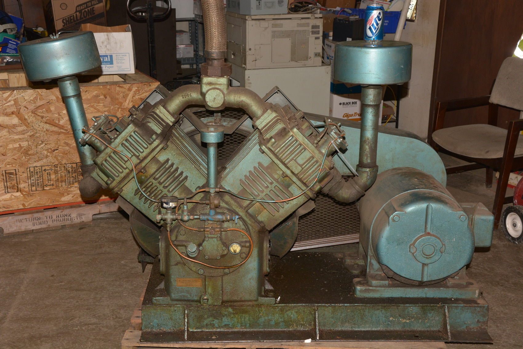 Quincy 25 HP Model 5120-7,6 X 3-1/4 X 4 Air Compressor,Air Tank