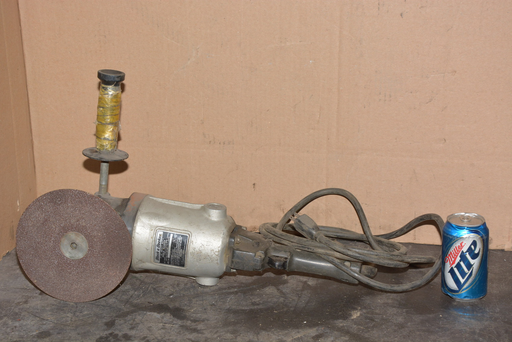 Black and Decker Type 3,No.4049,7"/9"Heavy Duty Angle Grinder sander