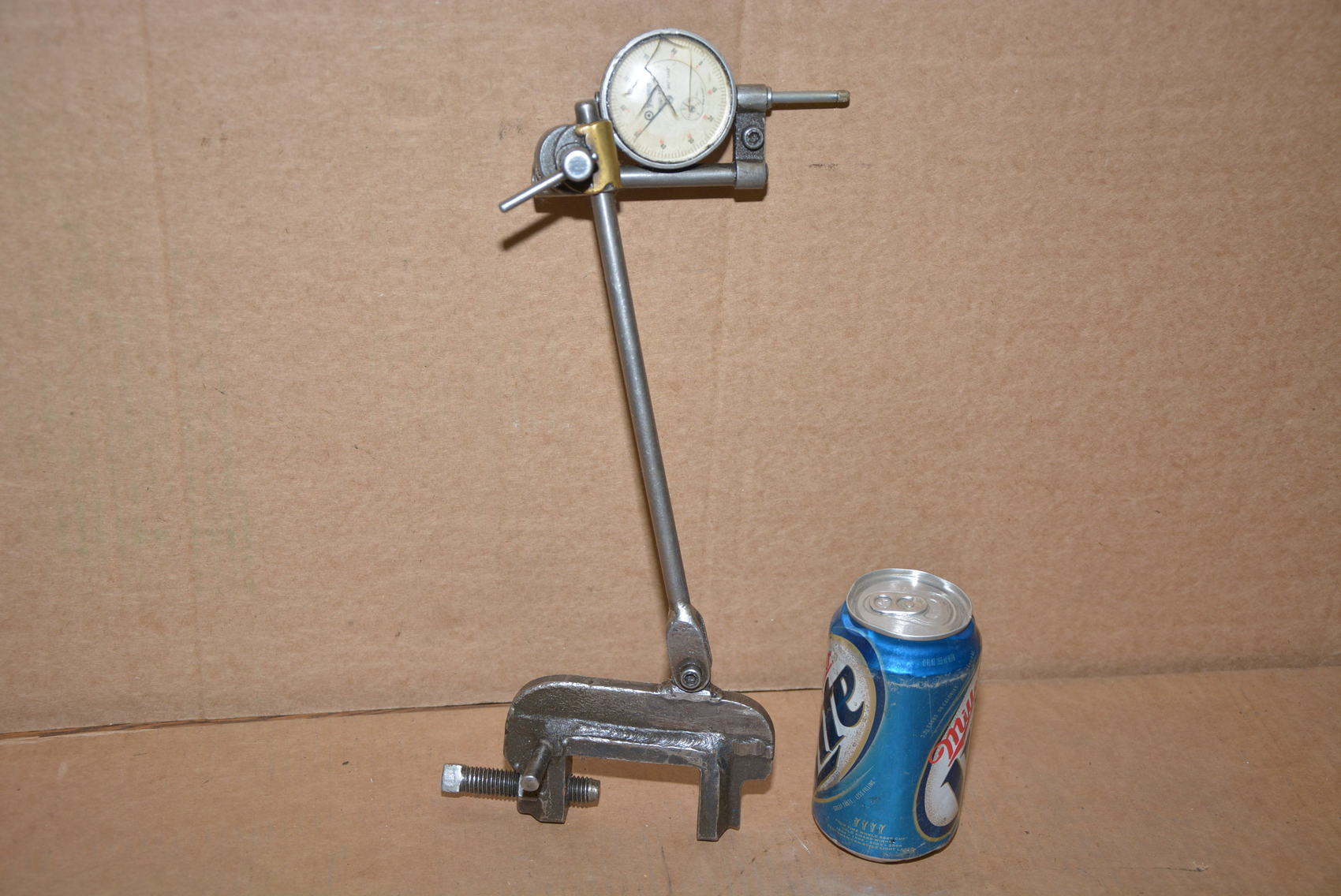 Yuasa Dial Indicator Kit No.300-005 On C-clamp holder