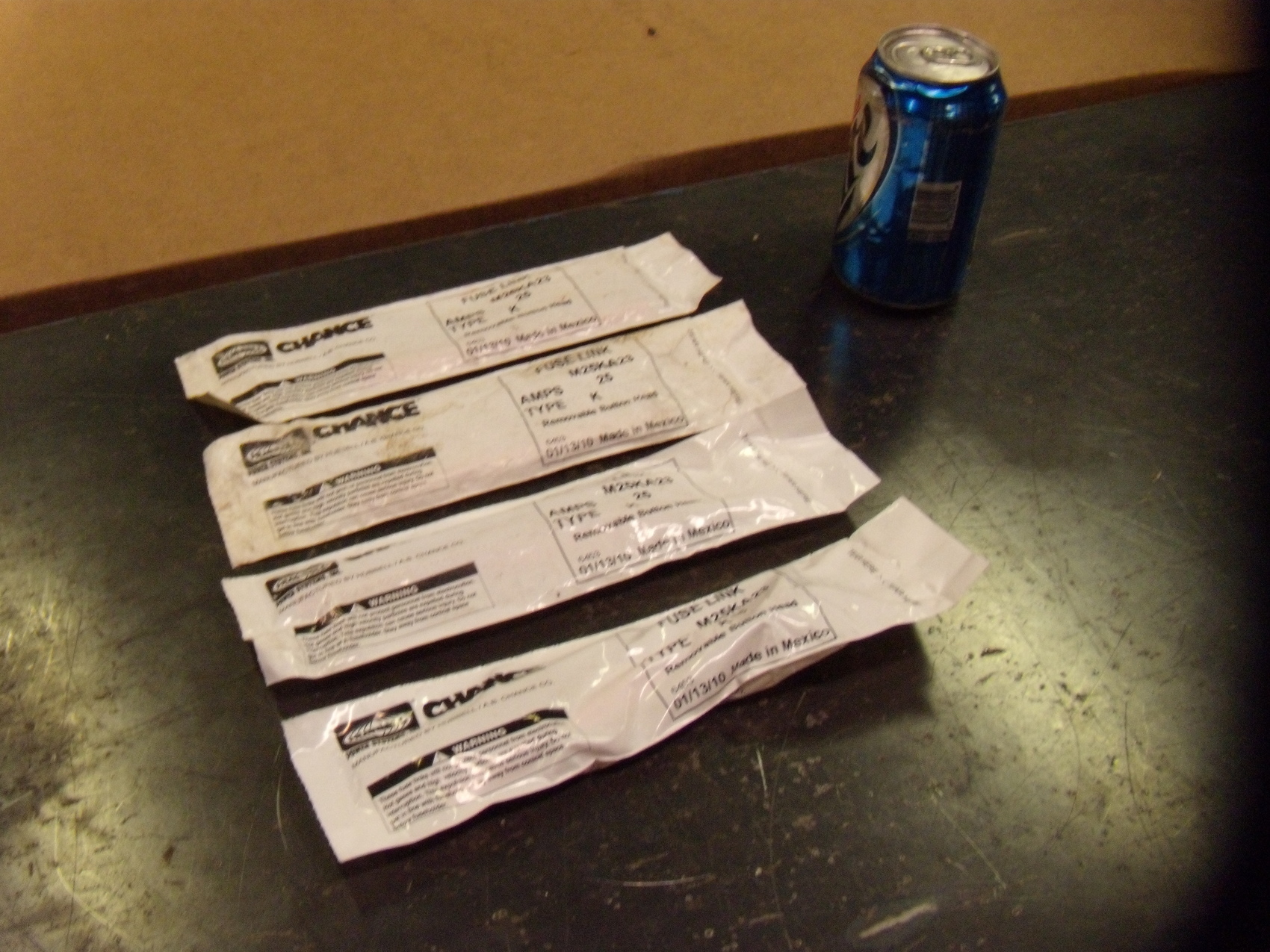 NEW LOT OF 4 Hubbell Chance FUSE LINKS 25 AMP.Type K,Cat M25KA23