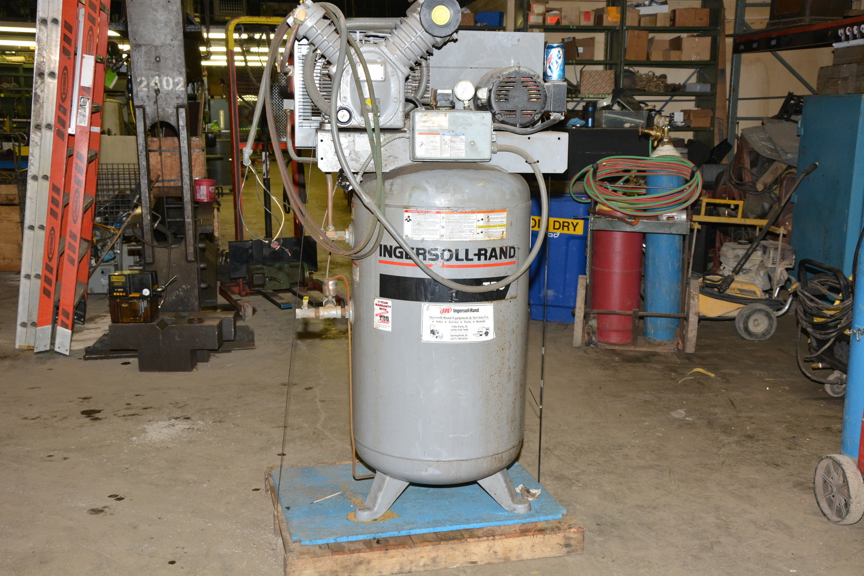 Ingersoll-rand T30 Vertical Air Compressor;80 Gal;200PSI 7.5HP;3 PH