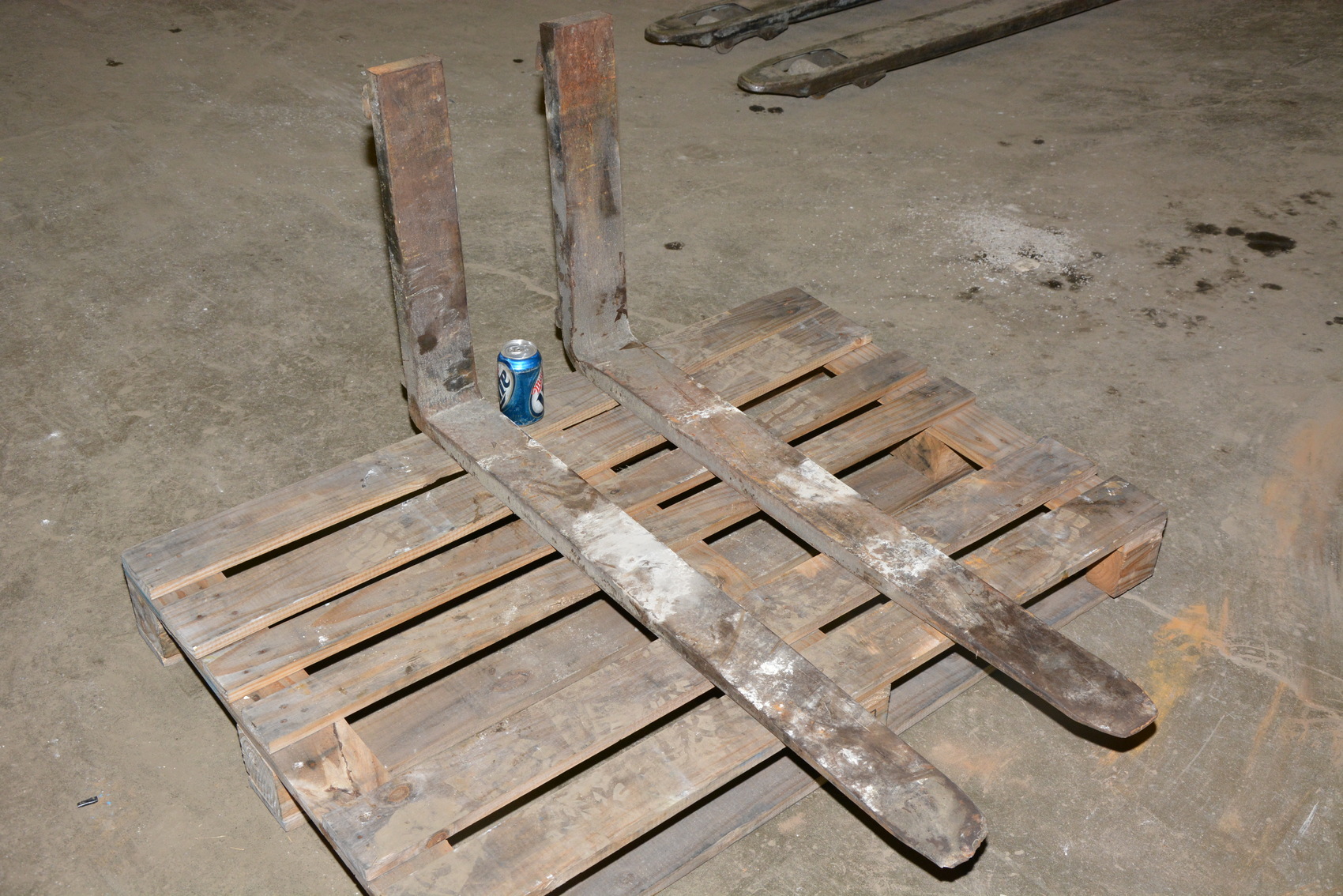 Pair of 42"Forklift Forks Class 2 II