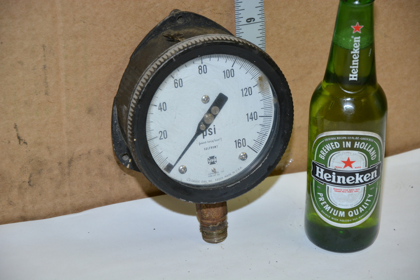 Solfrunt 0-160 PSI Pressure Gauge,13/16"-OD;3/16"-ID