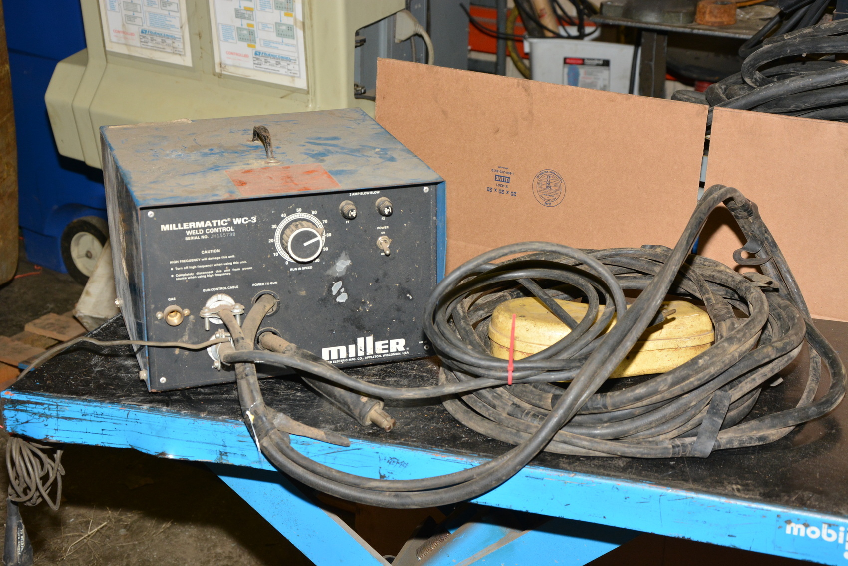 Millermatic WC-3 CC/CV MIL Weld Control with Spool Gun aluminum