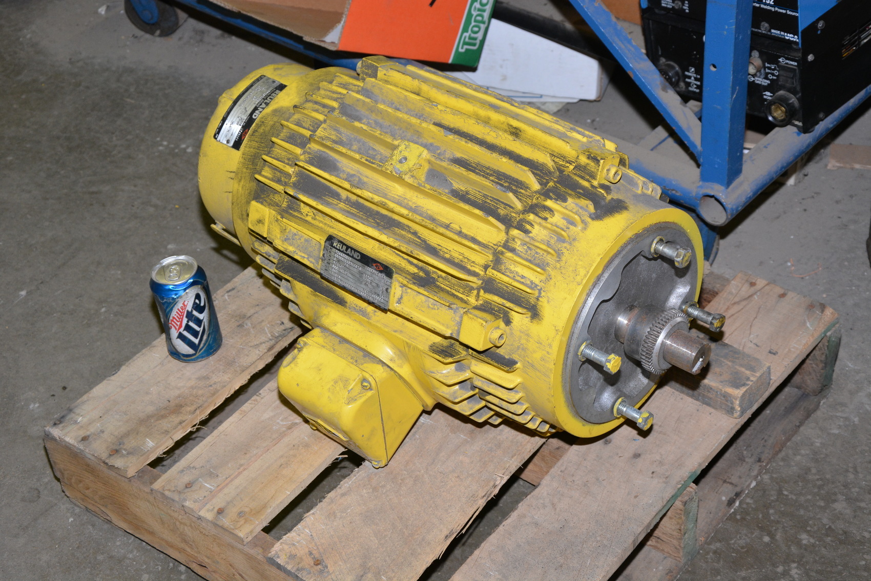 Reuland 0050C18EH0076 Brake dual speed electric motor;5/1.67 HP;3 PH