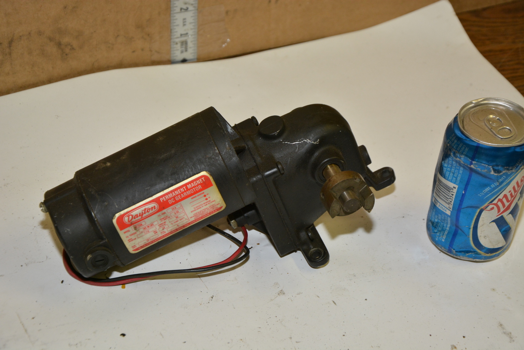Dayton 4Z726A PM DC Gear Motor;23.5 RPM;1/12 HP gearmotor