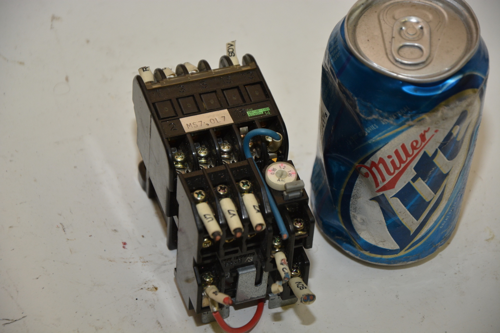 Fuji SRCa3631-05(4a1b)Magnetic Contactor;Coil 100-110 V