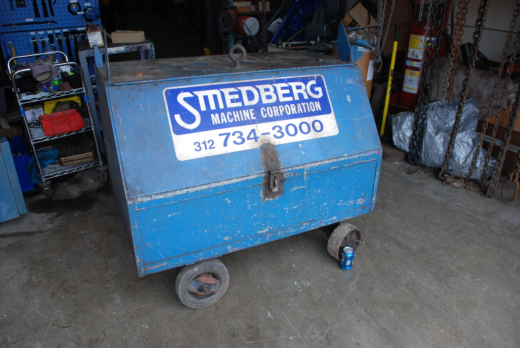 Big Heavy Duty Tool Box with wheels and a sliding out shelf