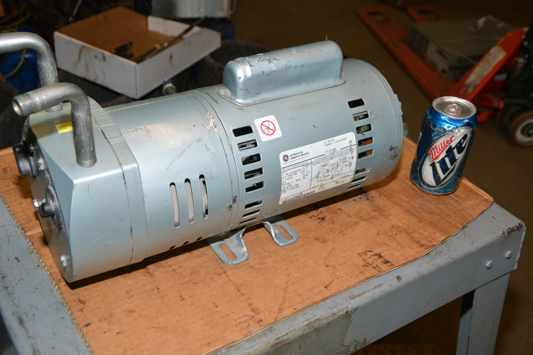 Gast 1423-103Q-G626X Vacuum Pump GE 5KC48PN0202AX AC Motor 1 HP 13 A
