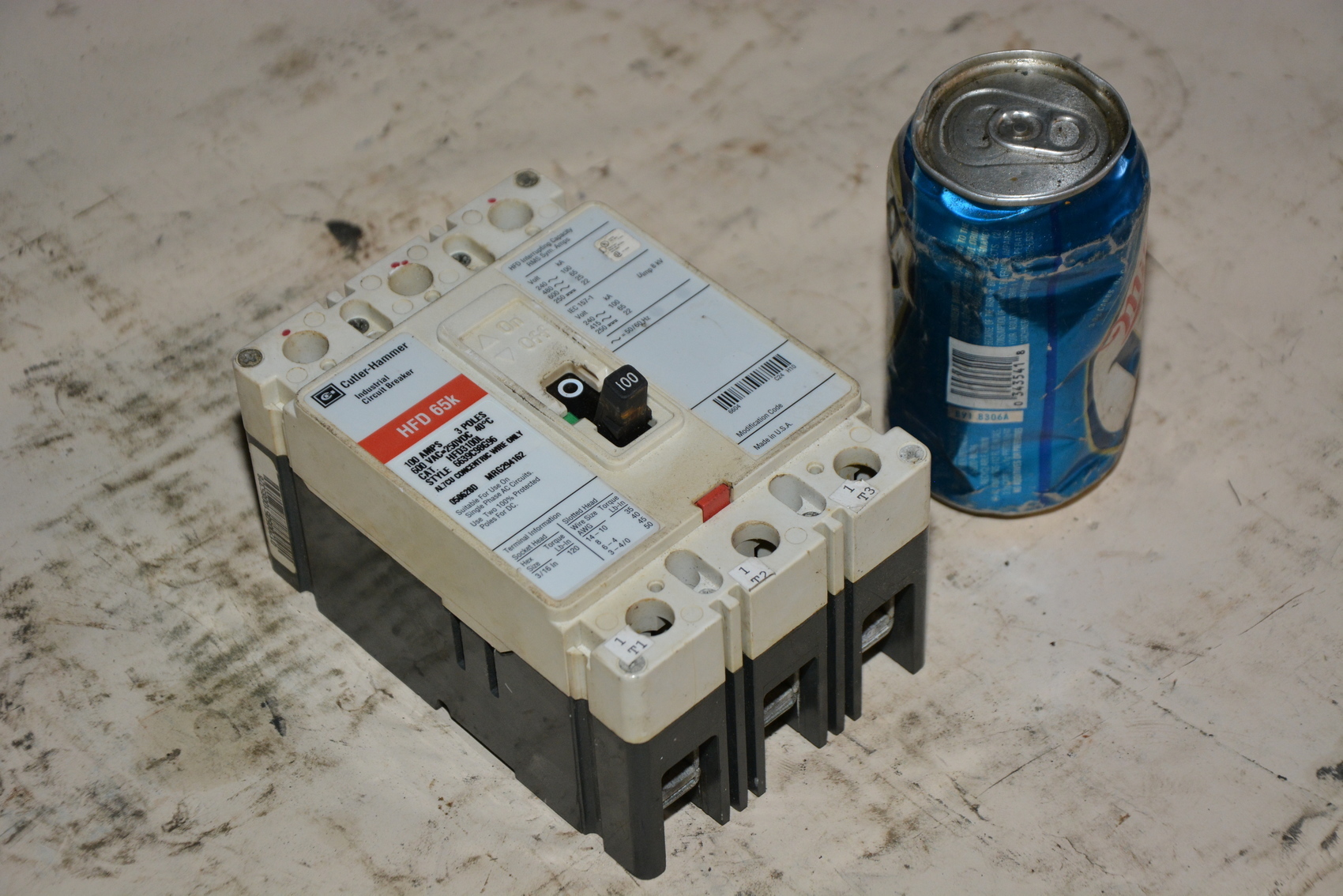 Cutler-Hammer Industrial CirCuit Breaker HFD 65K;100 A;cat.HFD30100
