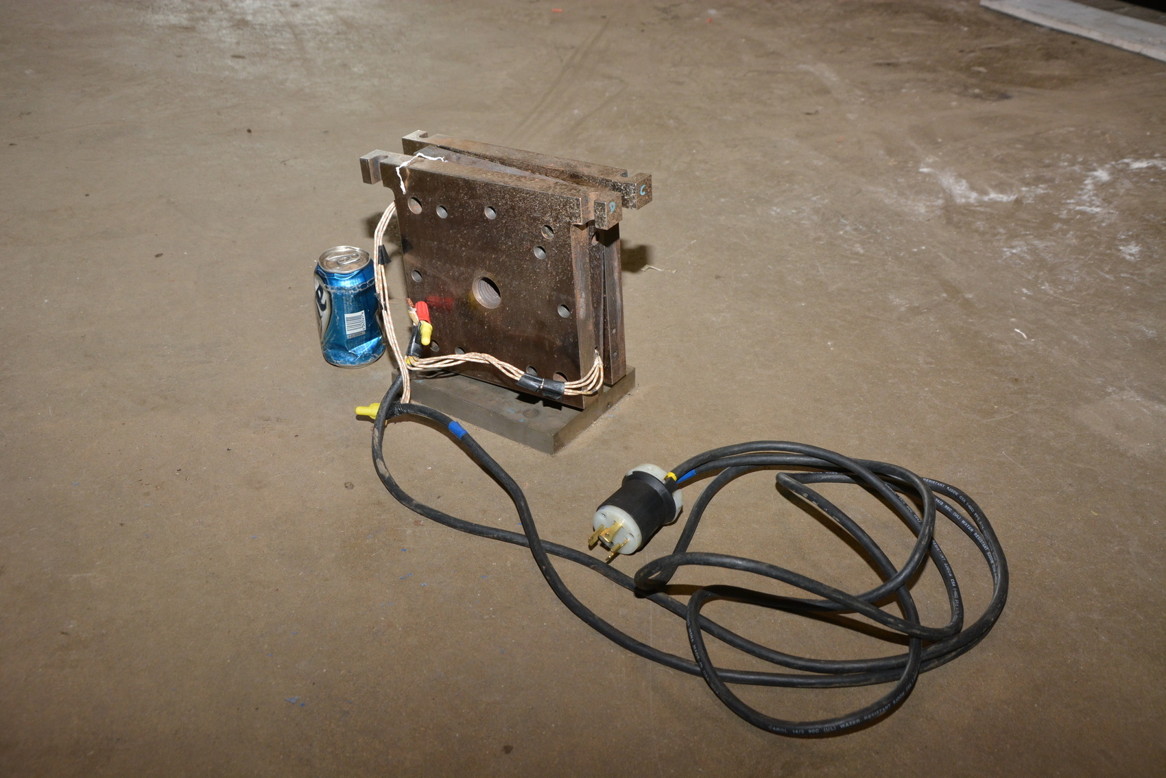 Heated Plates for a Testing Laboratory Press Heater