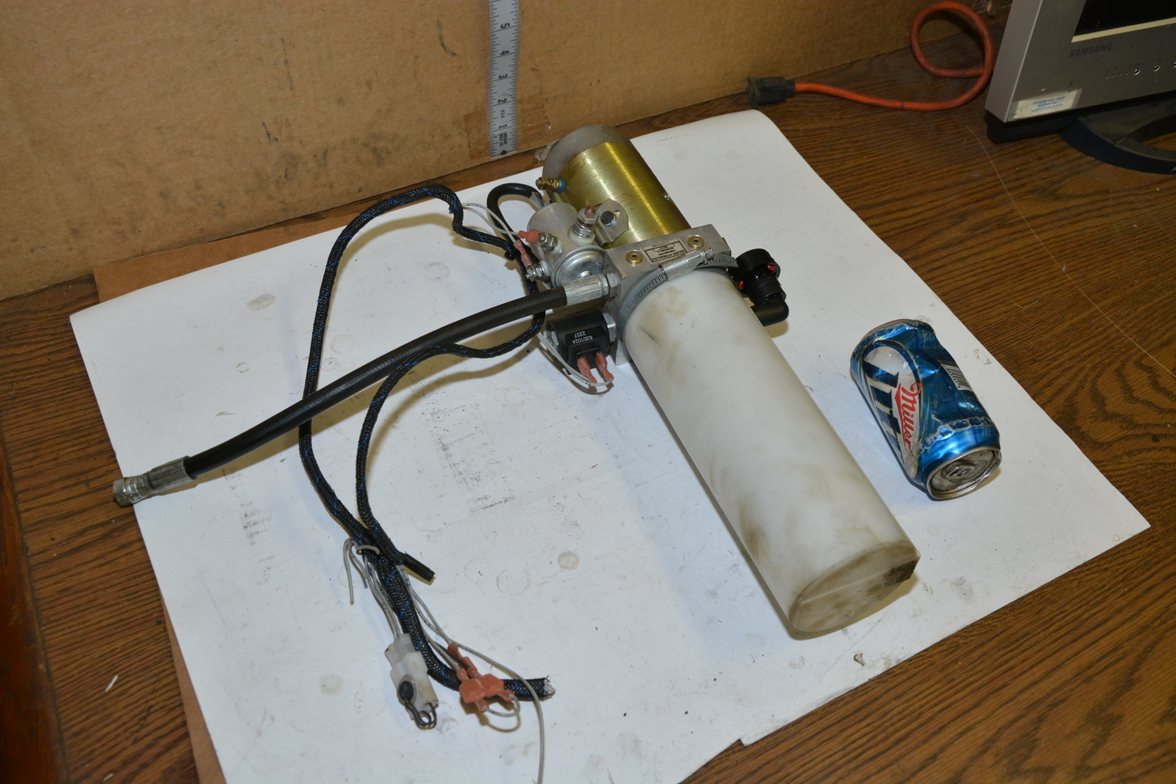 Haldex 24MG2A2-HE 24 VDC Hydraulic Pump 2201086