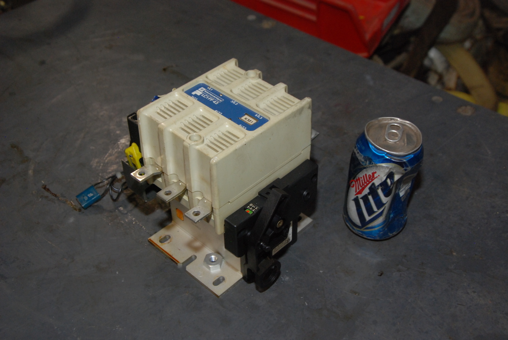 Telemecanique LC1FF43 contactor;w/LA1 F 221 and LX1 FF 1106