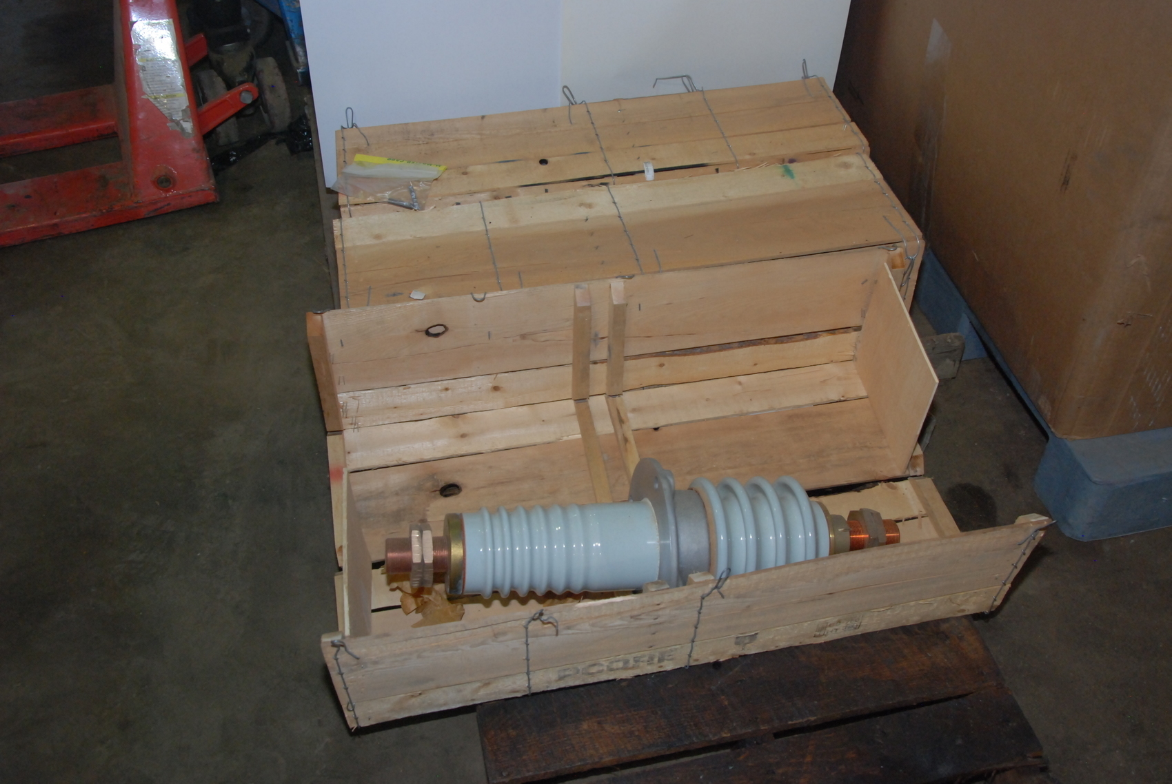 New,ONE,Lapp 2210 Transformer Bushing Insulator;31646602;4329 06