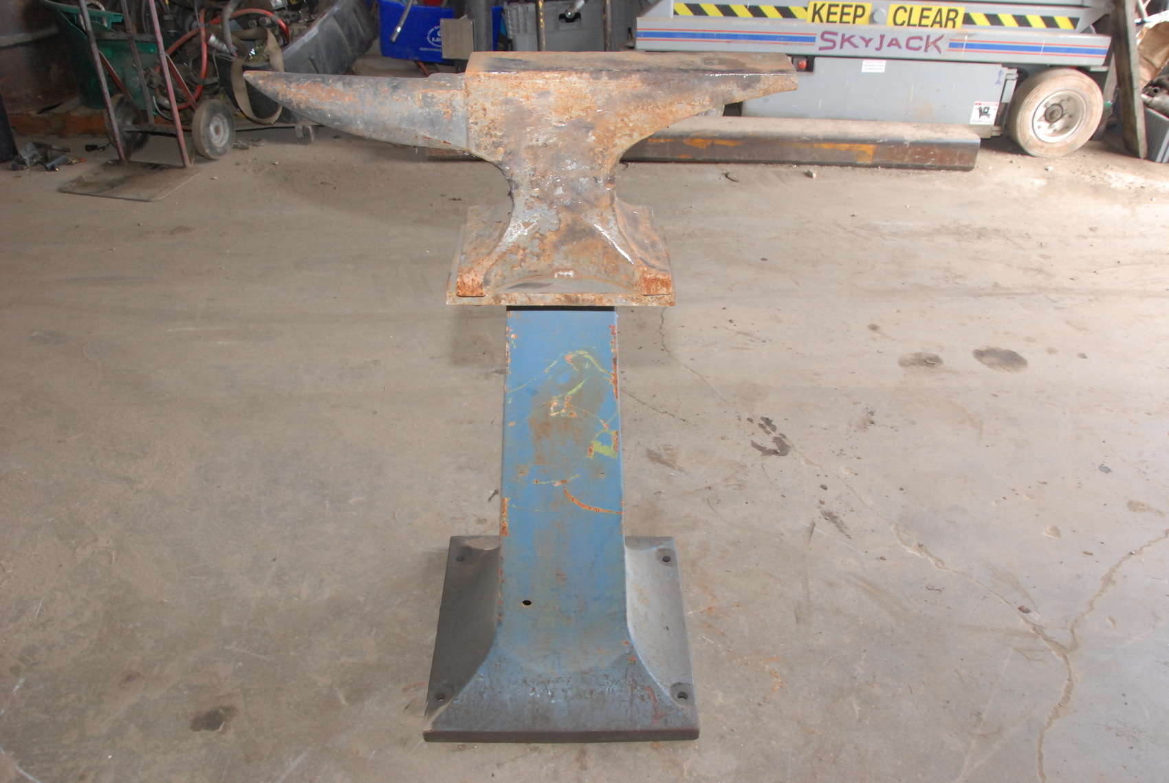 Trenton? Blacksmith Anvil Pritchel,Hardy Hole on stand;