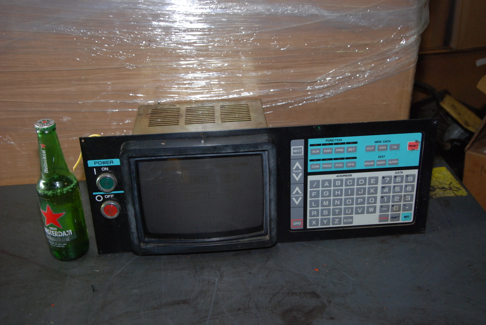 Matsushita BTB(QB)CNC Monitor with YASKAWA JANCD-SP20B-02 Panel