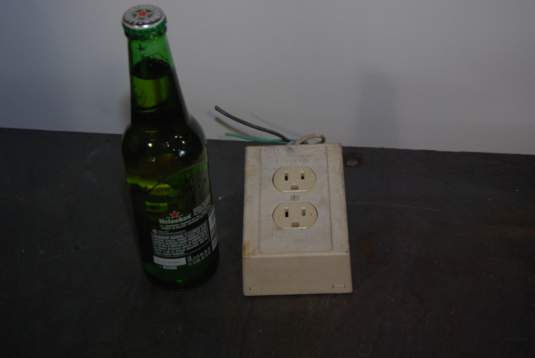 PHOENIX CONTACT 125VAC 15A RAIL MOUNTABLE DUAL SOCKET EM-DUO 120/15