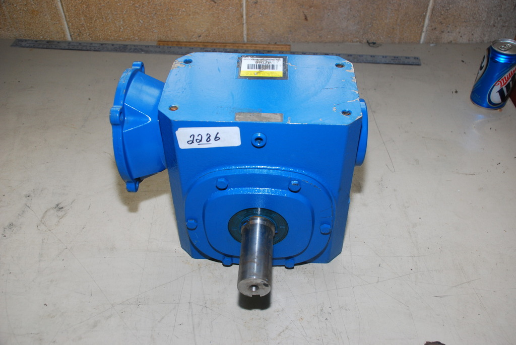 NEW,DAYTON 4Z015 1HP 601 56C face GEARBOX SPEED REDUCER GEAR REDUCER