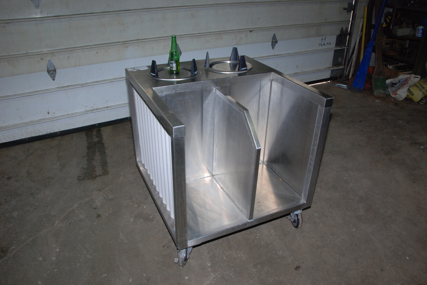 Servolift Plate And Tray Dispenser for restaurant