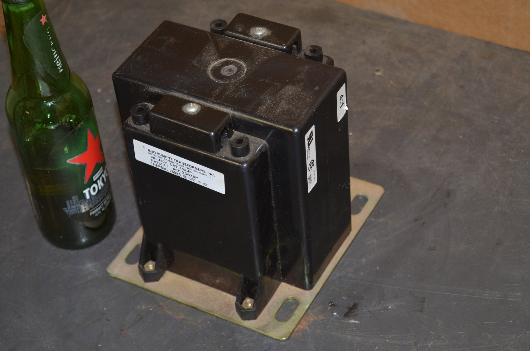 Instrument transformers 10KV Potential transformer;ratio 4:1;480V