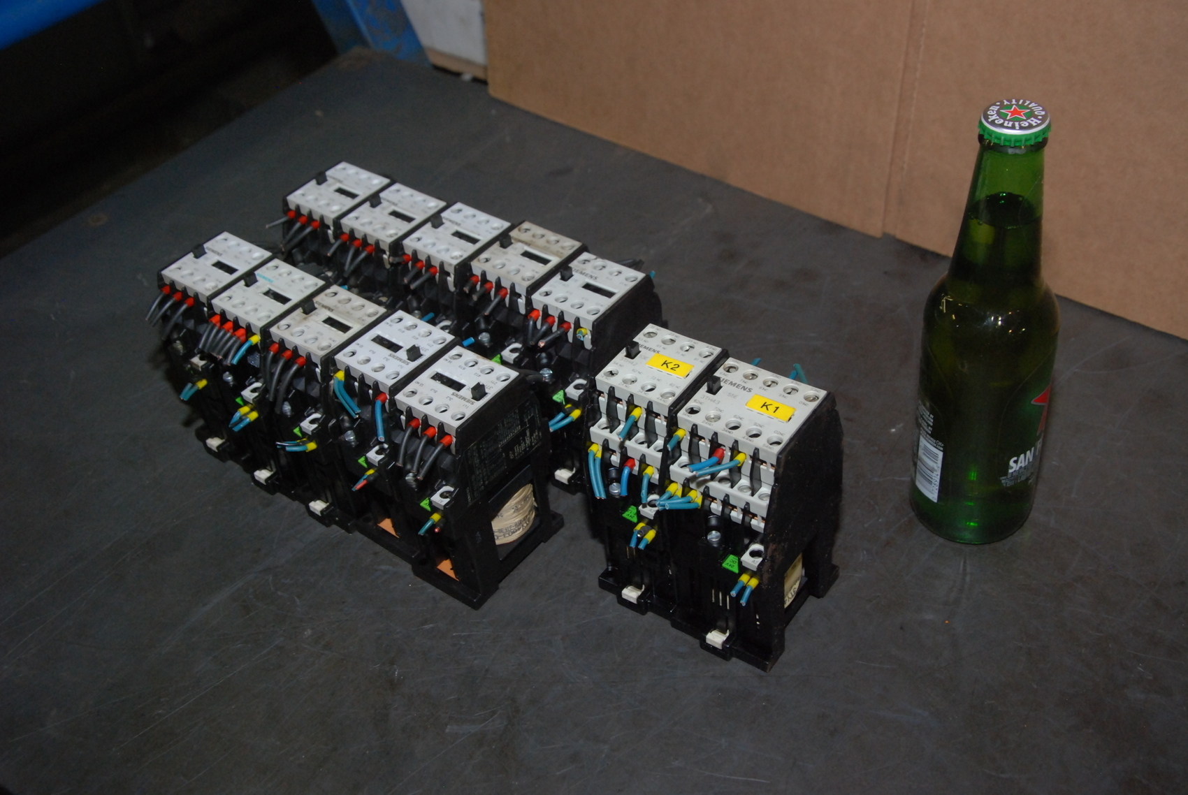 Lot of 12 Siemens contactors;3TH4355;3TH4253;3TF4010;3TF4001