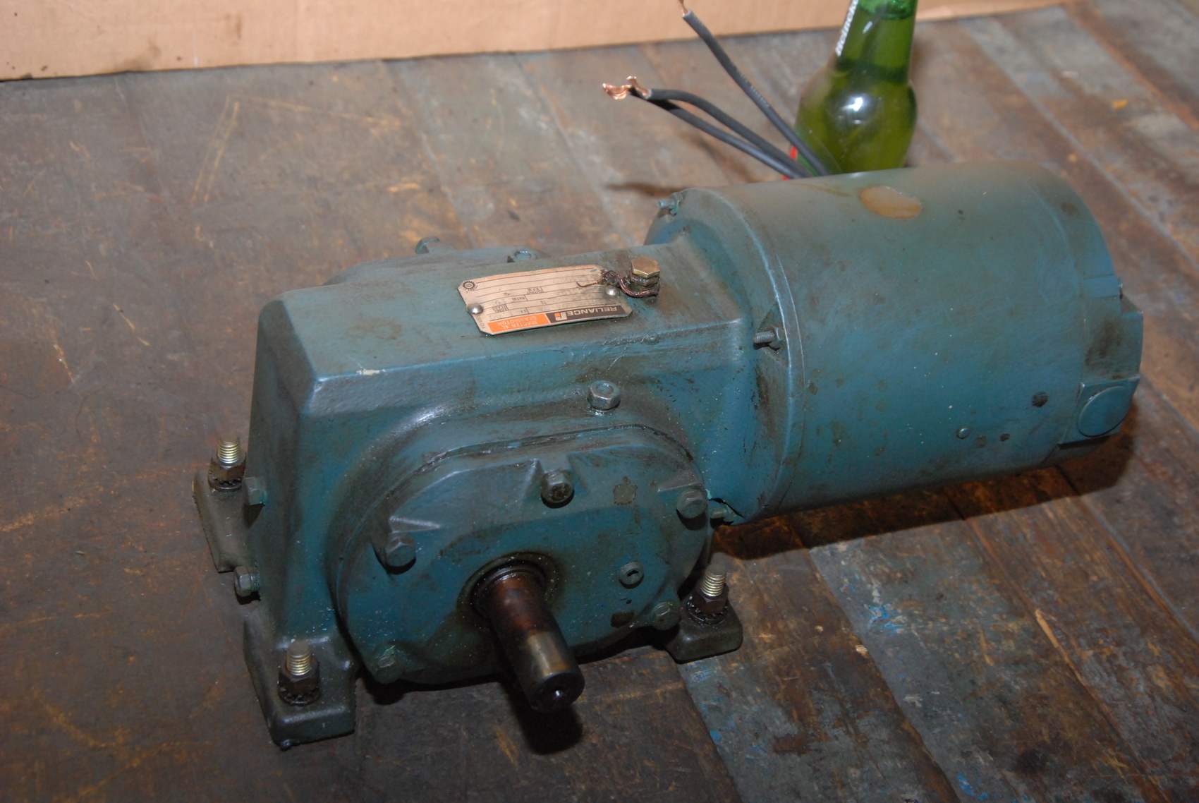 Reliance 1/4HP Electric GearMotor;Output:9RPM;ratio 192;3PH