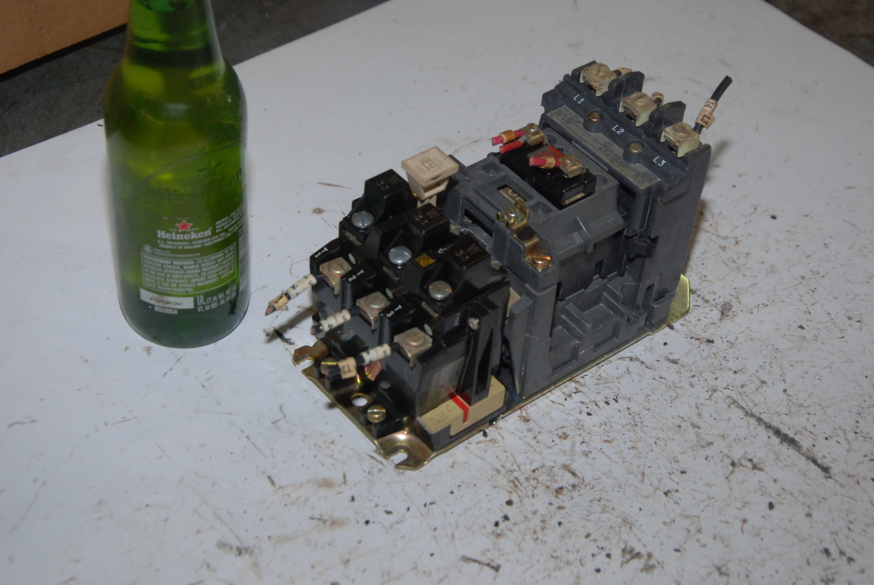 Allen-Bradley 509-A0D Starter;Series B;Size 0;115-120V coil