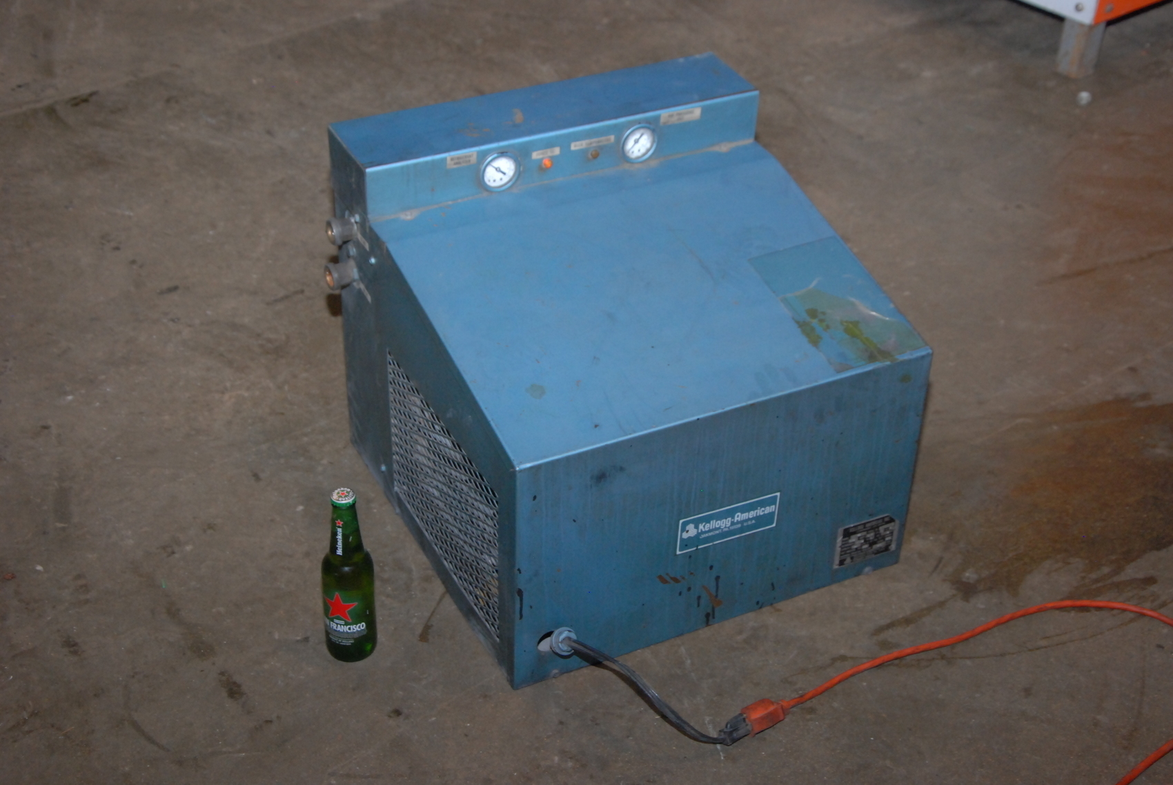 Kellogg American Compressed Air Dryer;mod.25;Single phase;R-12