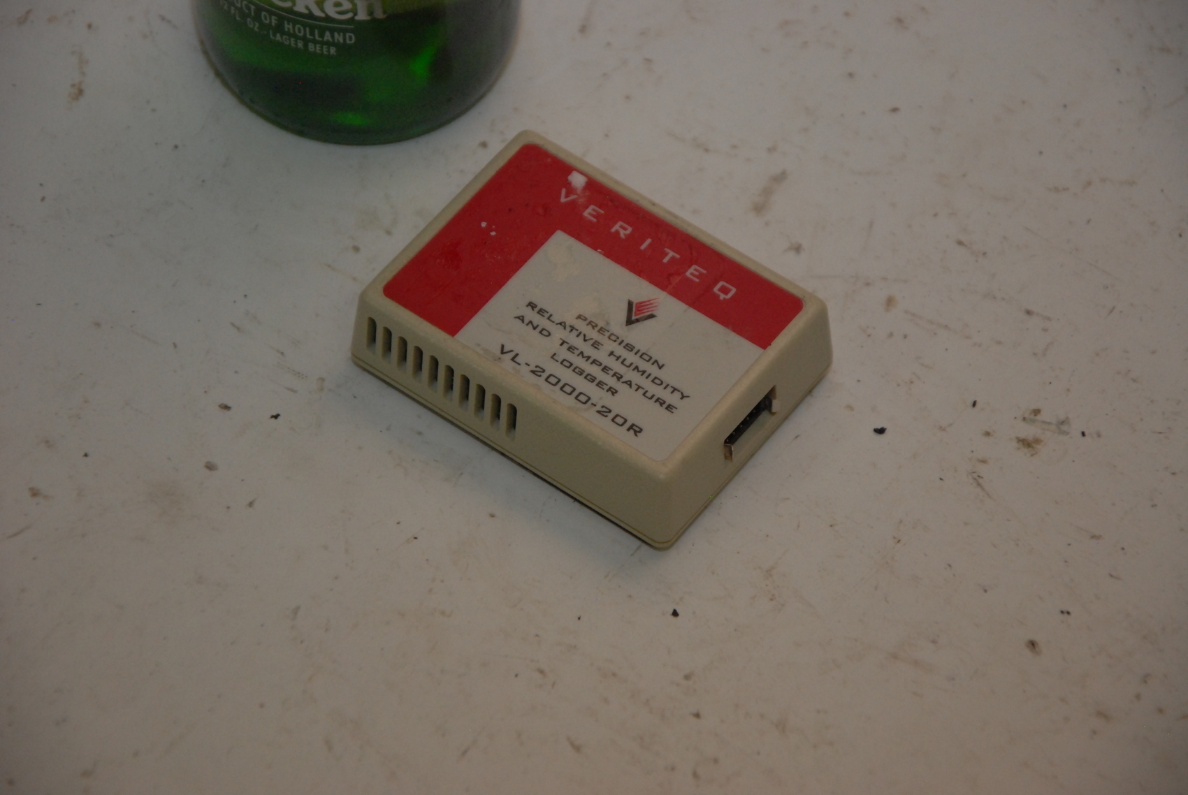 VERITEQ PRECISION RELATIVE HUMIDITY/TEMPERATURE LOGGER VL-2000-20R