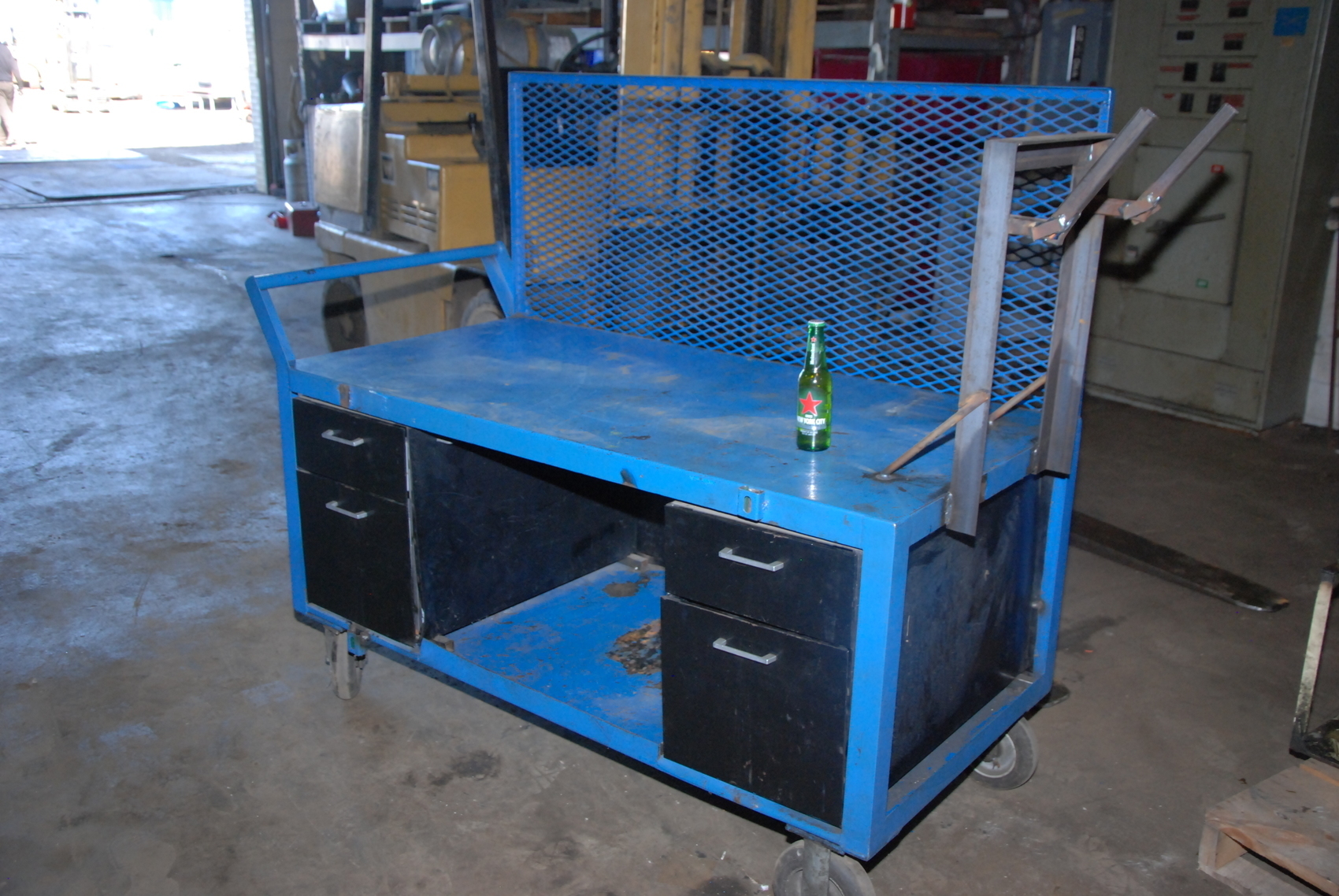 Convenient Welding cart with drawers;top-60x30x32"