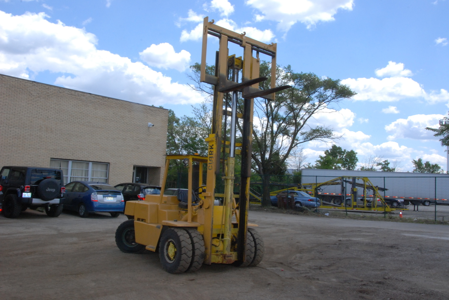 Clark 11000 lbs cap yarder forklift;C500Y110PK;140"Perkins diesel nopl