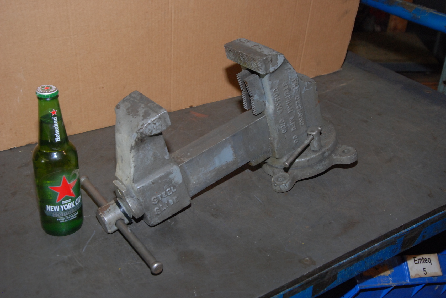 Simplex CP33 Bench Vise Swivel Base 3-3/4"jaws;