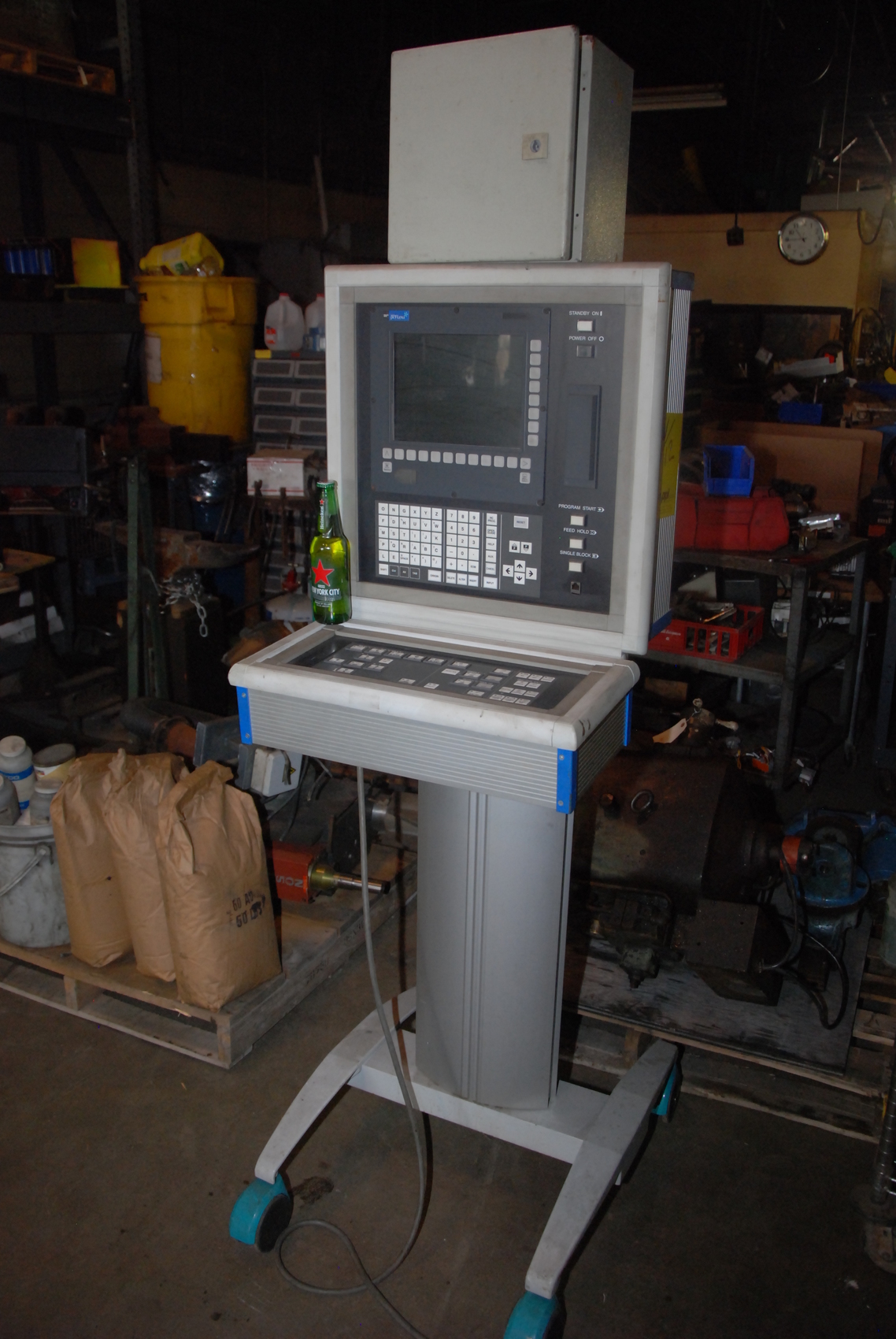 Sinumerik pcu 50 Unit Controller siemens.NO OS IS DETECTED CANNOT BOOT