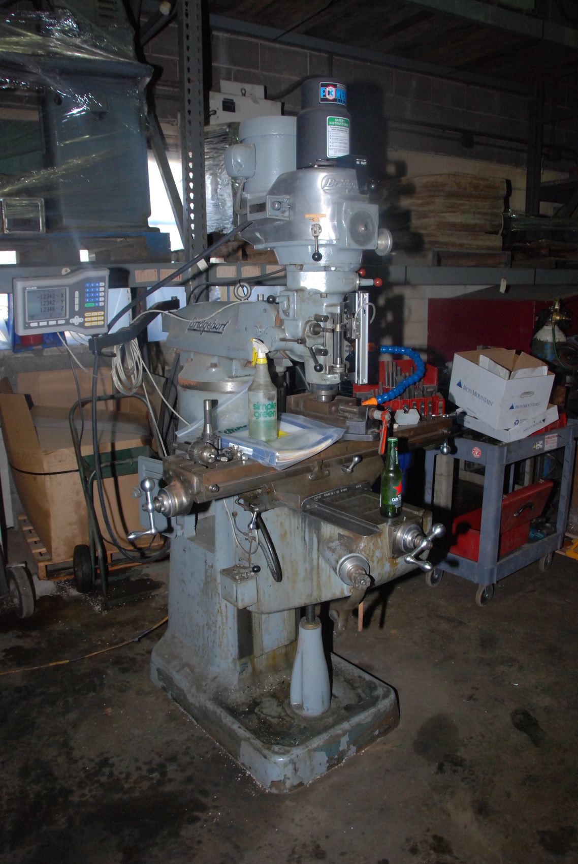 Bridgeport 3222 Mill Milling machine,Acu-Rite DRO;Kurt Power Drawbar